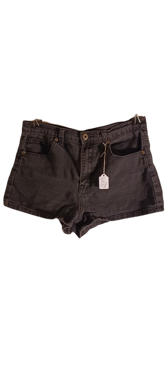 Sku 597420 PRE-OWNED....Forever21 Black Jean Shorts Size 30