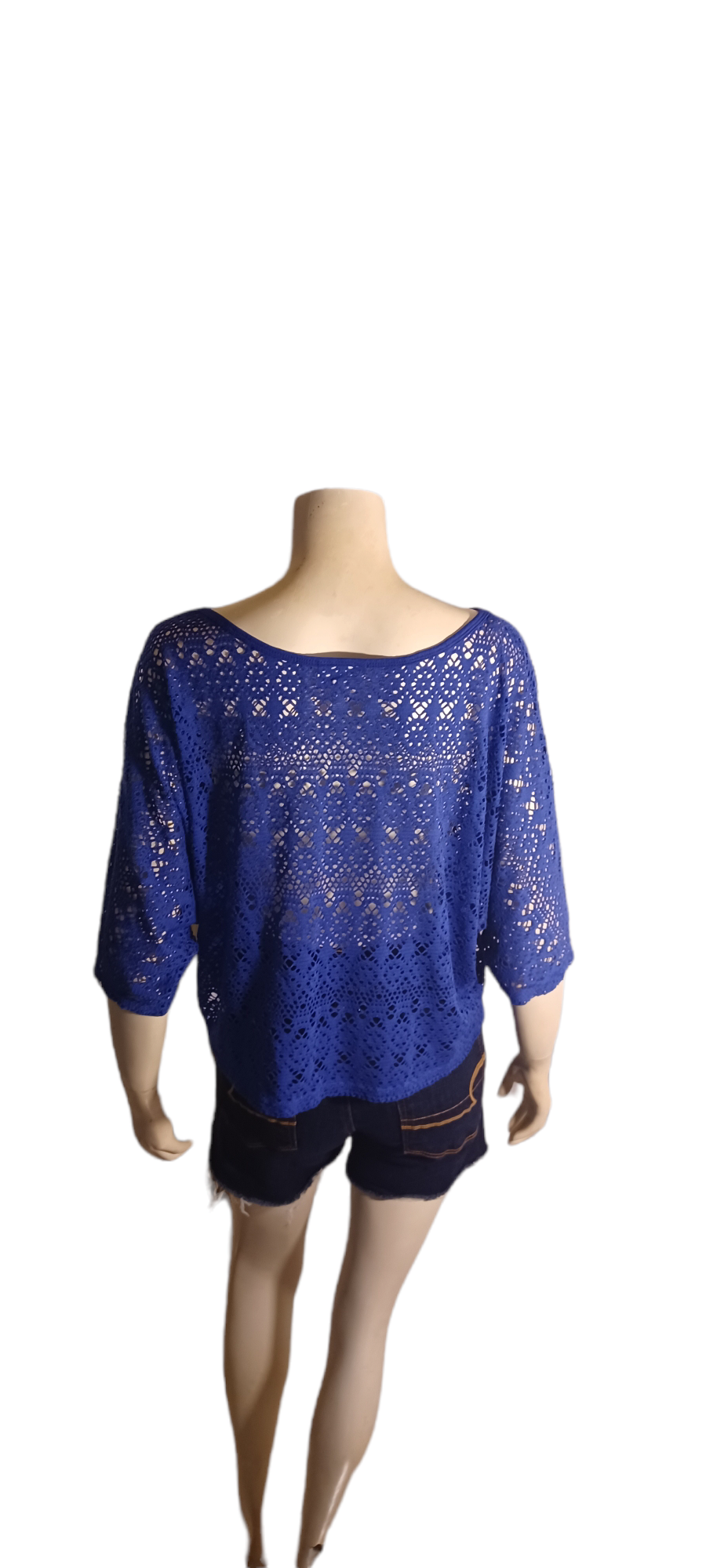 Sku 605533 PRE-OWNED.....Bisou Bisou Purple Shear Knit Top Size Large