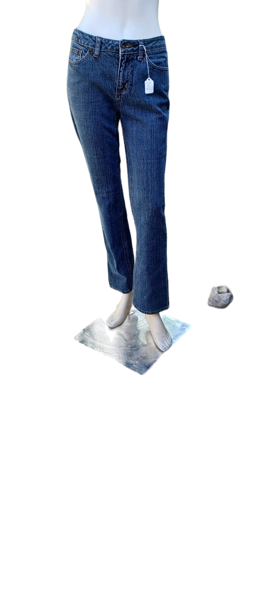 Sku 44174...Preowned St. John's Bay Straight leg Jeans Size 6