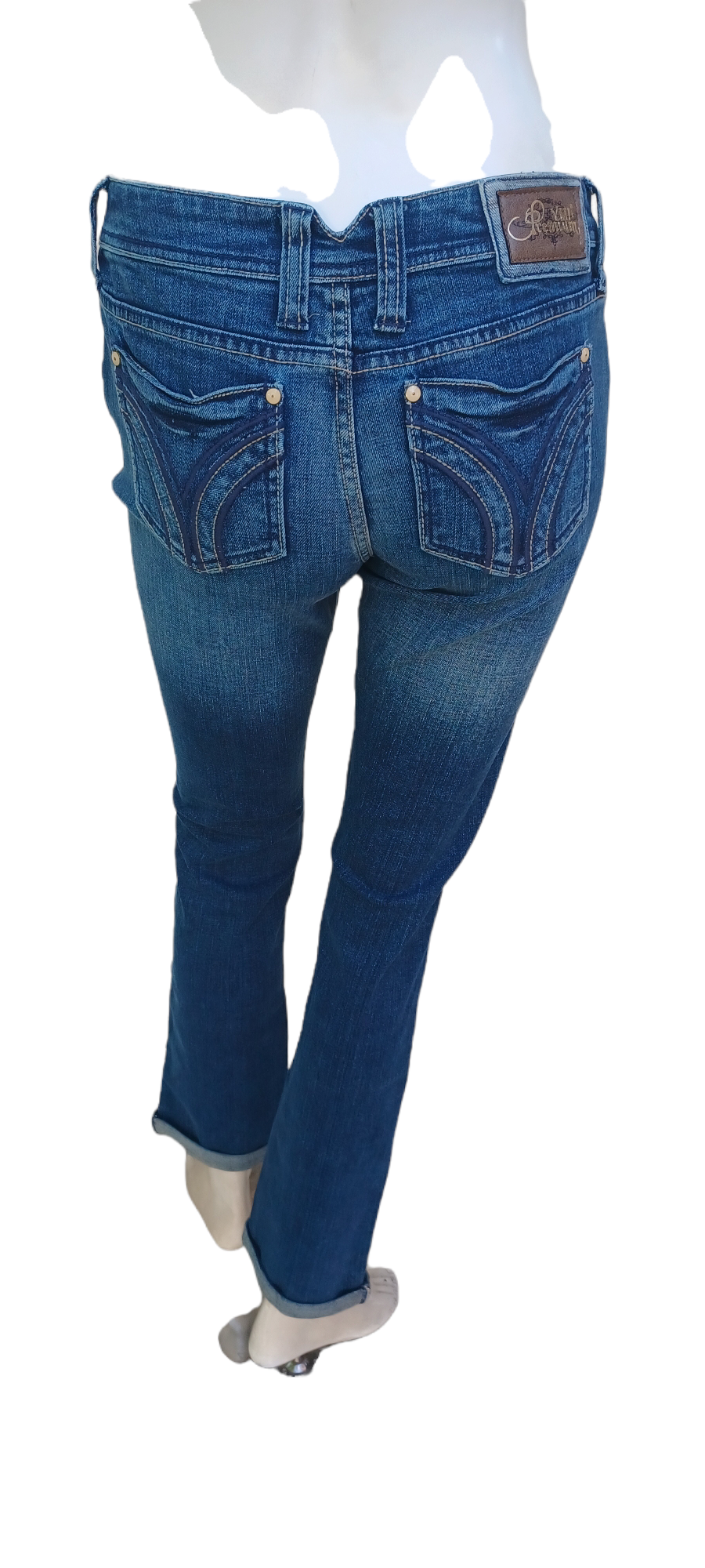 Sku 504513 PRE-OWNED......YMI Premium Straight Leg Jeans Size 1